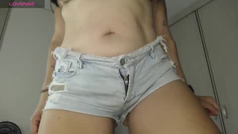 Cristal  online show from September 2025 10:54:01 PM