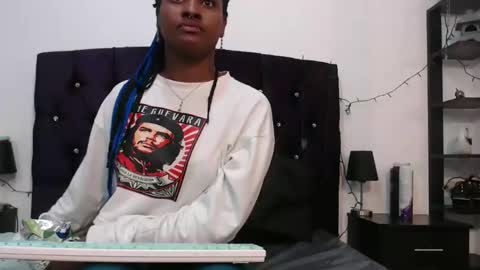 Snapshot of cristal_smith06 chatting on January 2025 01:52:02 AM Hanna online show from January 2025 01:52:02 AM