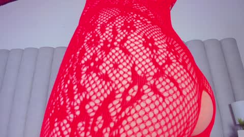 Nicole  Connection time 220pm-910pmCol online show from February 2025 11:06:02 PM