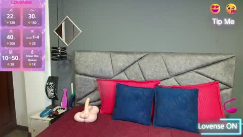 Snapshot of cristalmillf chatting on January 2025 07:37:01 PM CRISTAL MILF online show from January 2025 07:37:01 PM