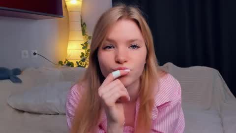 Cristas online show from May 2026 01:27:02 PM