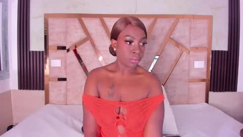 Snapshot of cristhinbrown chatting on September 2025 07:02:02 PM cristin online show from September 2025 07:02:02 PM