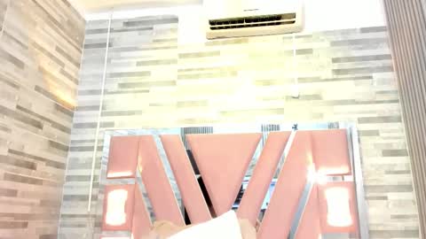 Snapshot of cristhinbrown chatting on November 2025 12:11:02 PM cristin online show from November 2025 12:11:02 PM