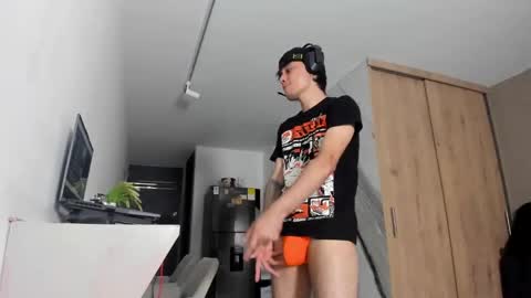 Cristian  online show from February 2025 02:15:02 AM