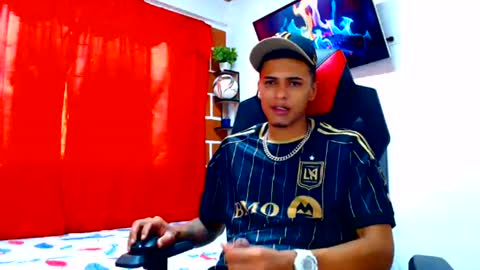 cristian online show from July 2026 09:03:02 PM