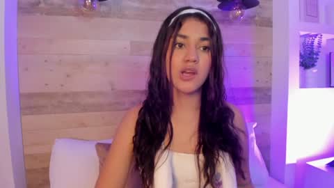 C R I S T I N online show from June 2026 02:49:01 AM