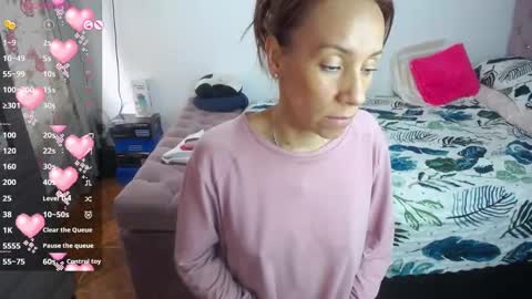 cristina online show from March 2025 02:12:01 PM