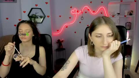 Snapshot of cristin_kisses chatting on May 2026 05:58:02 AM Christin online show from May 2026 05:58:02 AM
