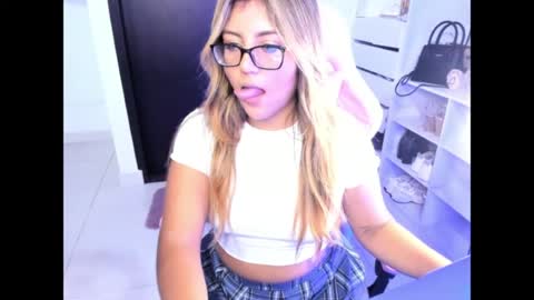 cristinasweet7 online show from June 2026 04:13:02 AM
