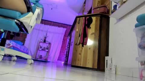 Snapshot of cristinavanegas chatting on May 2026 11:21:01 PM Julieta online show from May 2026 11:21:01 PM