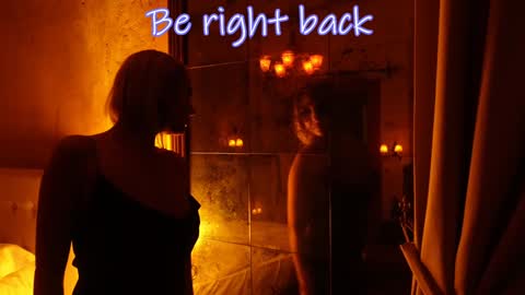 CristinaVinci online show from December 2024 06:56:02 PM