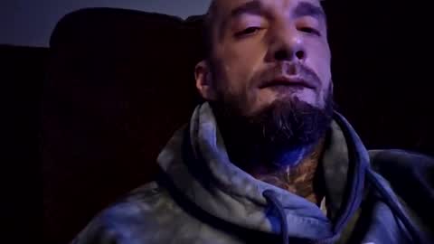 cristo8inch online show from November 2025 01:39:01 AM