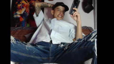 criistofer online show from February 2026 03:51:02 AM