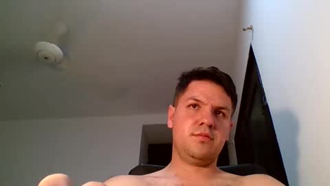 cristopher3042 online show from March 2026 04:02:02 AM