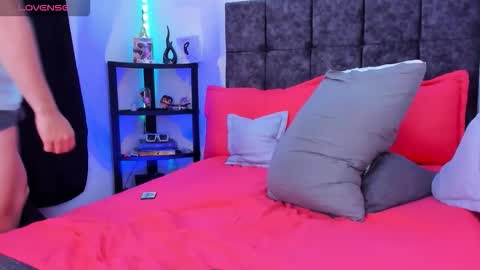 Snapshot of cristopher_russo chatting on April 2026 06:49:02 PM CRISTOPHER online show from April 2026 06:49:02 PM