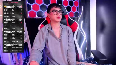 Cristopher  online show from June 2026 08:20:02 PM