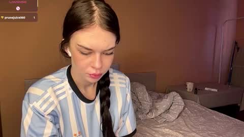 Snapshot of criszaccagnini chatting on February 2026 04:46:02 AM lissy online show from February 2026 04:46:02 AM