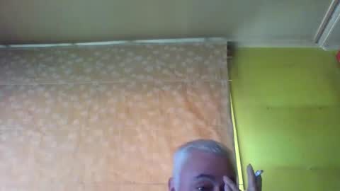 Snapshot of crmperez chatting on December 2024 06:20:02 PM crmperez online show from December 2024 06:20:02 PM