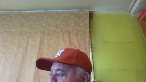 Snapshot of crmperez chatting on February 2026 08:40:02 PM crmperez online show from February 2026 08:40:02 PM