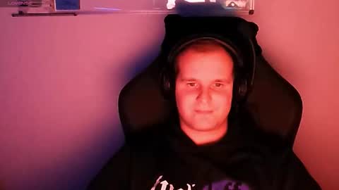 Anderson online show from November 2025 05:25:01 PM