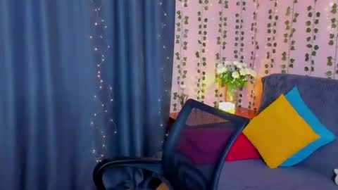 xx Amina xx online show from June 2026 10:25:01 AM