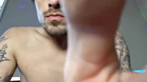 crossbo112293 online show from May 2026 10:29:02 PM