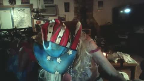 Snapshot of crossdrsr1 chatting on December 2025 12:26:02 AM crossdrsr1 online show from December 2025 12:26:02 AM