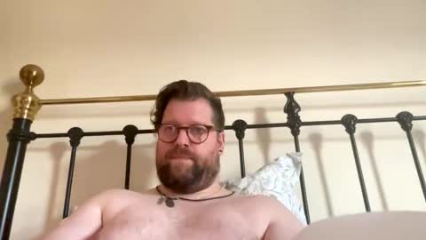 Snapshot of crouchendtiger chatting on November 2025 11:57:02 AM crouchendtiger online show from November 2025 11:57:02 AM