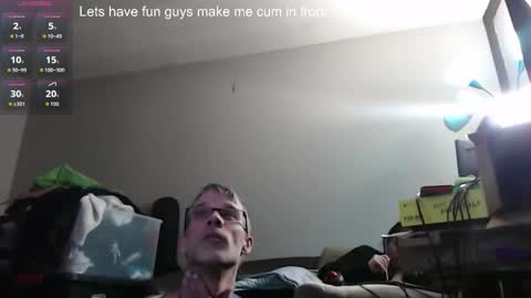 Snapshot of crownandkat chatting on January 2026 06:18:02 AM Crownandkat online show from January 2026 06:18:02 AM