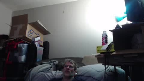 Snapshot of crownandkat chatting on February 2026 04:21:02 PM Crownandkat online show from February 2026 04:21:02 PM