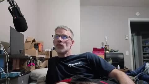 Crownandkat online show from May 2026 04:41:02 AM