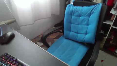 Snapshot of crudosoy chatting on September 2025 04:23:02 PM Carlo online show from September 2025 04:23:02 PM