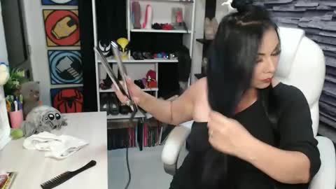 cruela_deviil online show from June 2026 08:36:01 PM