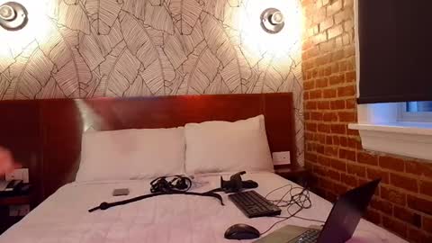 Snapshot of cruellacuck chatting on December 2024 12:51:02 AM CruellaCuck online show from December 2024 12:51:02 AM