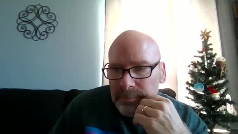 fun guy online show from December 2024 06:33:01 PM