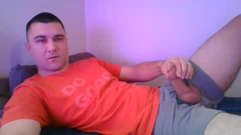 Snapshot of crush380 chatting on January 2025 03:14:02 PM Crush380 online show from January 2025 03:14:02 PM