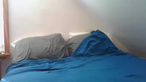 Crush380 online show from December 2025 04:36:01 PM