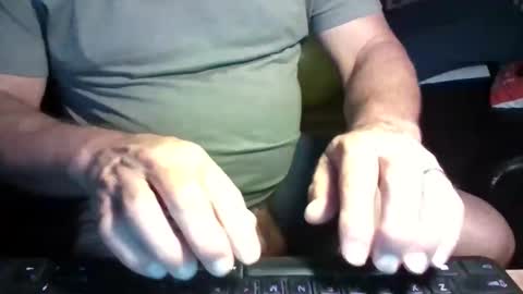 Snapshot of crushit chatting on December 2024 07:26:01 AM Crushit online show from December 2024 07:26:01 AM