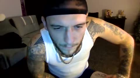 Snapshot of cruz815 chatting on December 2025 12:27:02 AM cruz815 online show from December 2025 12:27:02 AM