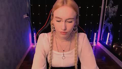 crybambi online show from March 2026 10:08:01 AM