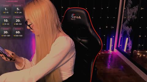 crybambi online show from April 2026 07:39:02 AM