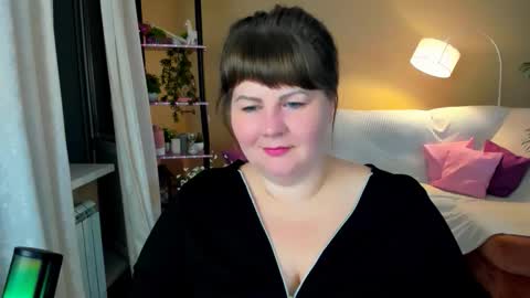 Anna online show from September 2025 07:52:01 PM