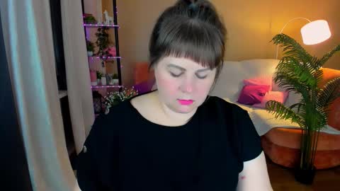 Anna online show from October 2025 07:25:02 PM