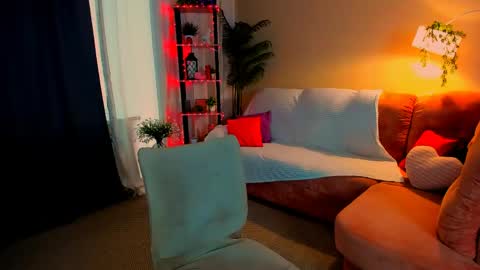 Anna online show from April 2026 10:21:02 AM