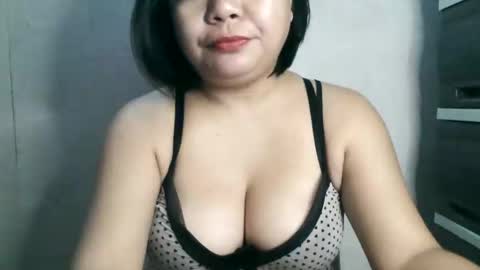 Crys online show from February 2025 05:08:01 AM