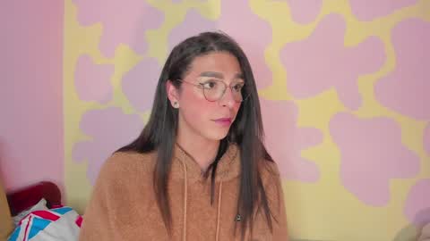 CRYSTAL online show from December 2024 01:28:01 AM