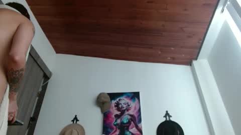 Crystal Blaze online show from February 2026 06:08:02 PM