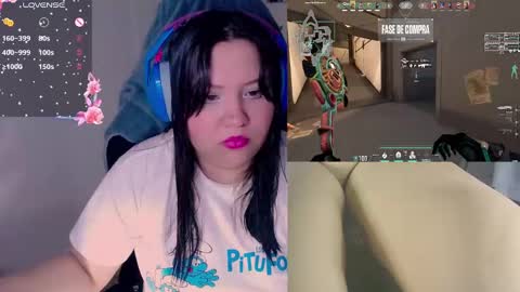 Snapshot of crystal_velvet01 chatting on December 2024 04:36:02 AM crystal online show from December 2024 04:36:02 AM