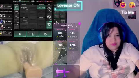 Snapshot of crystal_velvet01 chatting on January 2025 06:03:01 AM crystal online show from January 2025 06:03:01 AM