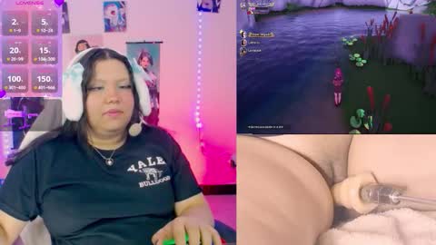 Snapshot of crystal_velvet01 chatting on February 2026 01:56:02 AM crystal online show from February 2026 01:56:02 AM